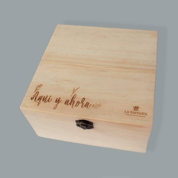 Caja de madera con tapa en madera x 32 Infusiones